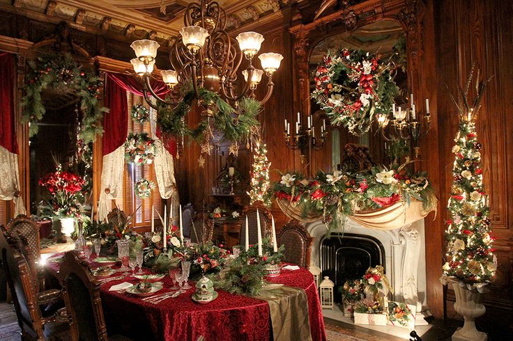 company holiday party in austin with a Victorian Christmas theme, austin corporate event, company christmas party, austin corporate venue, austin event venue, austin venue, new years eve party, new year, austin, client appreciation party, employee appreciation party